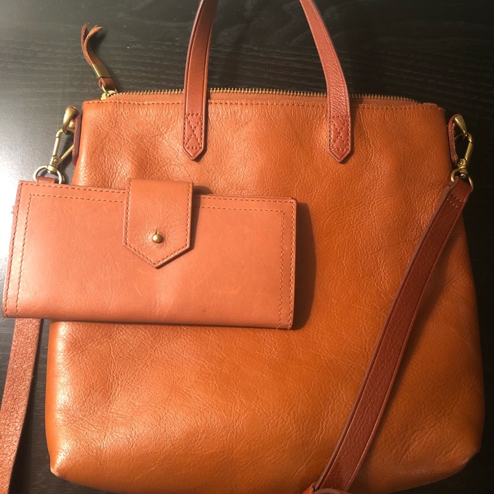 Madewell Transport Crossbody + Post Wallet